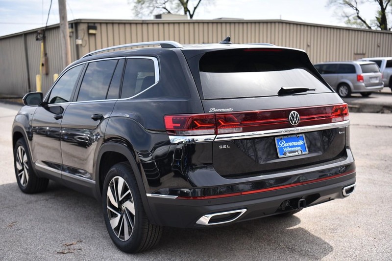 Volkswagen Atlas Vehicle Image 07