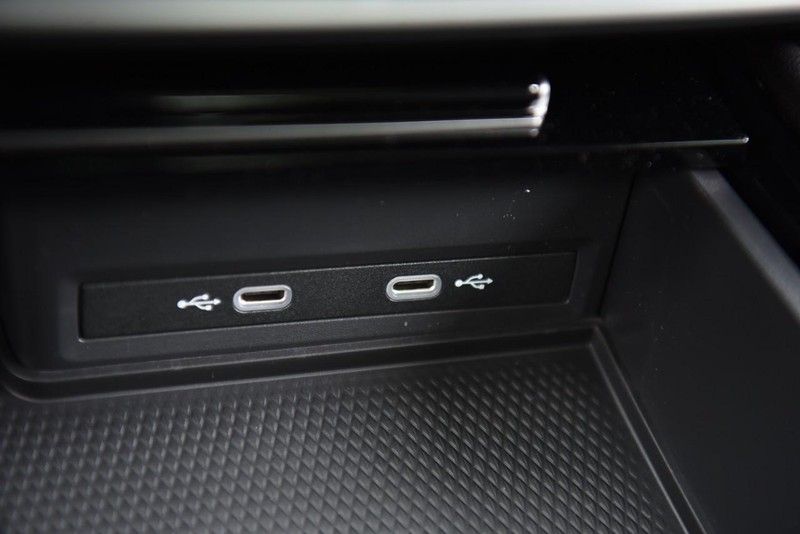 Volkswagen Atlas Vehicle Image 16
