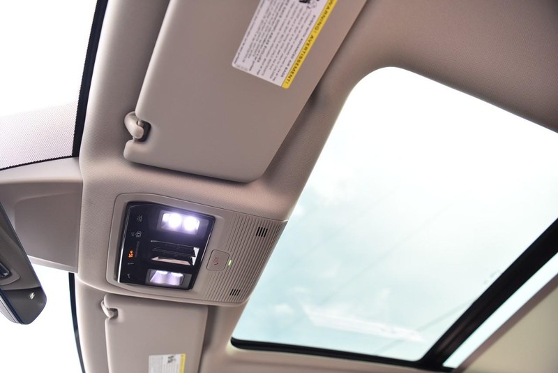 Volkswagen Atlas Vehicle Image 22