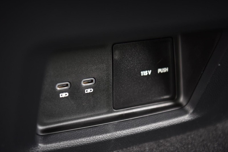 Volkswagen Atlas Vehicle Image 25