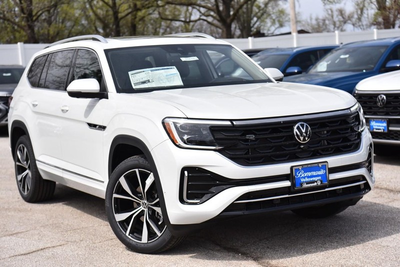 Volkswagen Atlas Vehicle Image 02