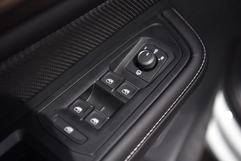 Volkswagen Atlas Vehicle Image 09