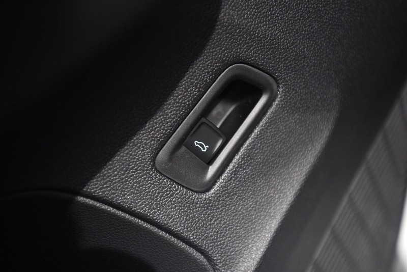 Volkswagen Atlas Vehicle Image 10