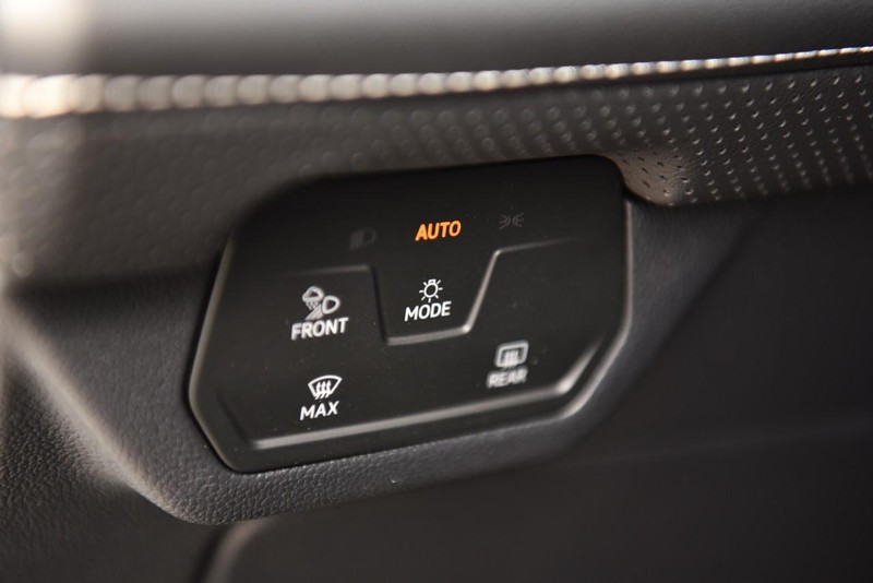 Volkswagen Atlas Vehicle Image 12