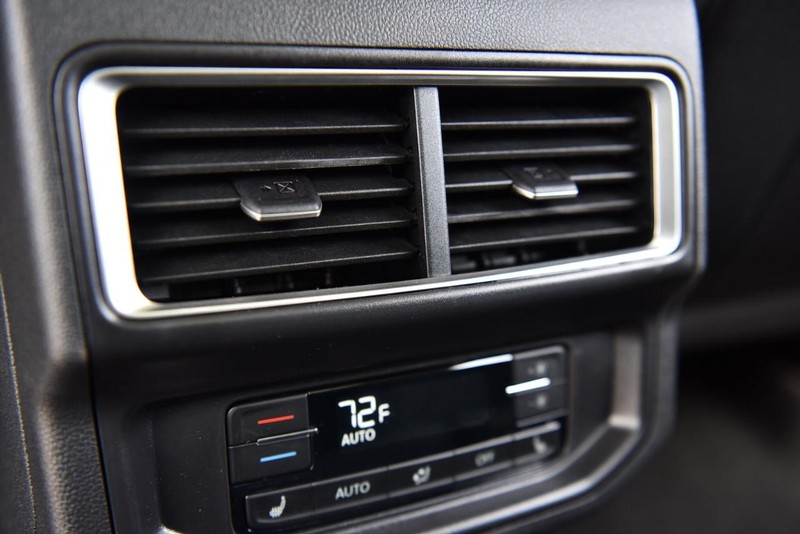 Volkswagen Atlas Vehicle Image 24