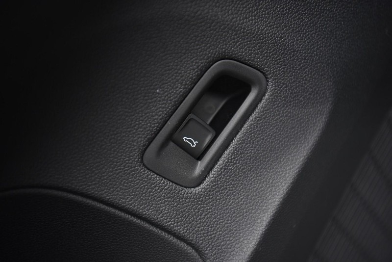 Volkswagen Atlas Vehicle Image 10