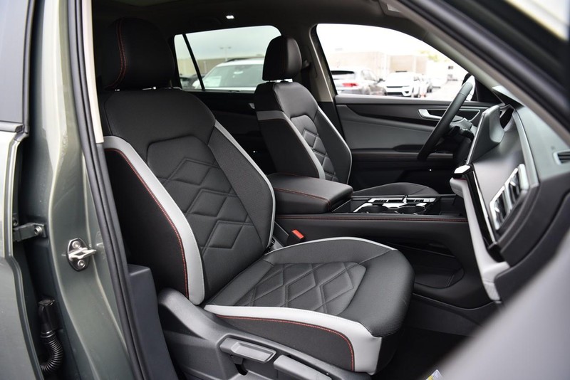 Volkswagen Atlas Vehicle Image 21