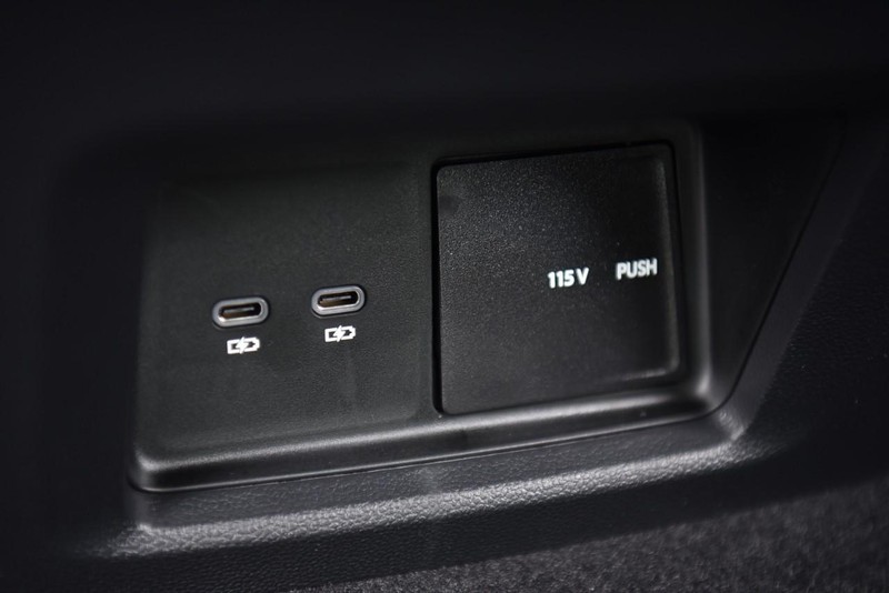 Volkswagen Atlas Vehicle Image 25