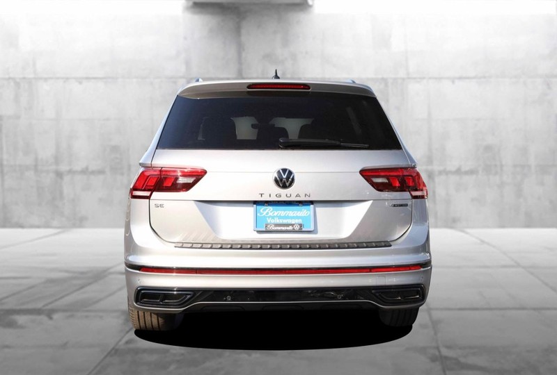 Volkswagen Tiguan Vehicle Image 06