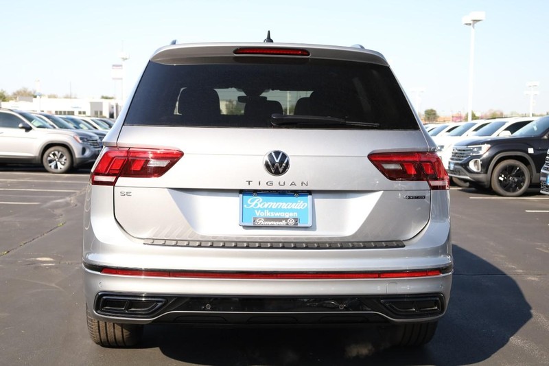 Volkswagen Tiguan Vehicle Image 09