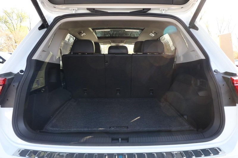 Volkswagen Tiguan Vehicle Image 07