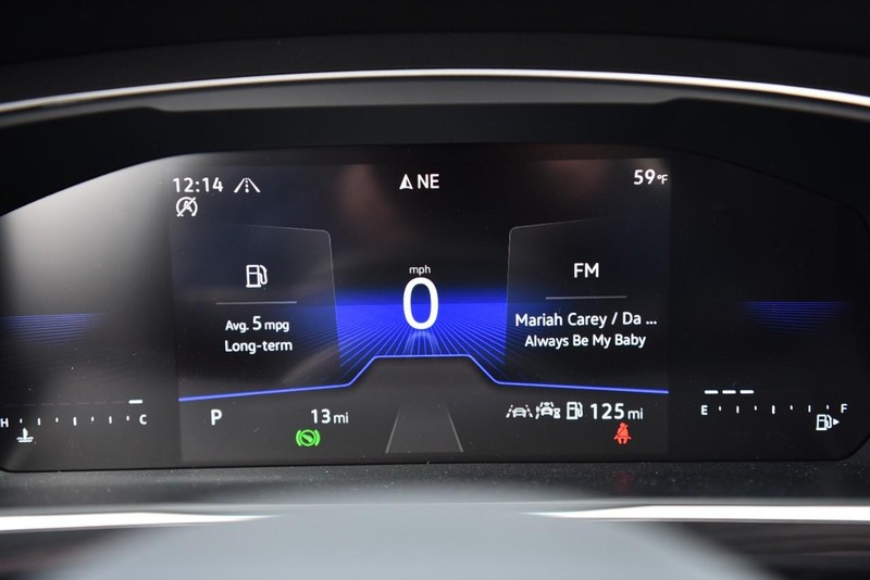 Volkswagen Tiguan Vehicle Image 12