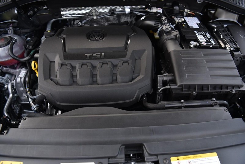 Volkswagen Tiguan Vehicle Image 29