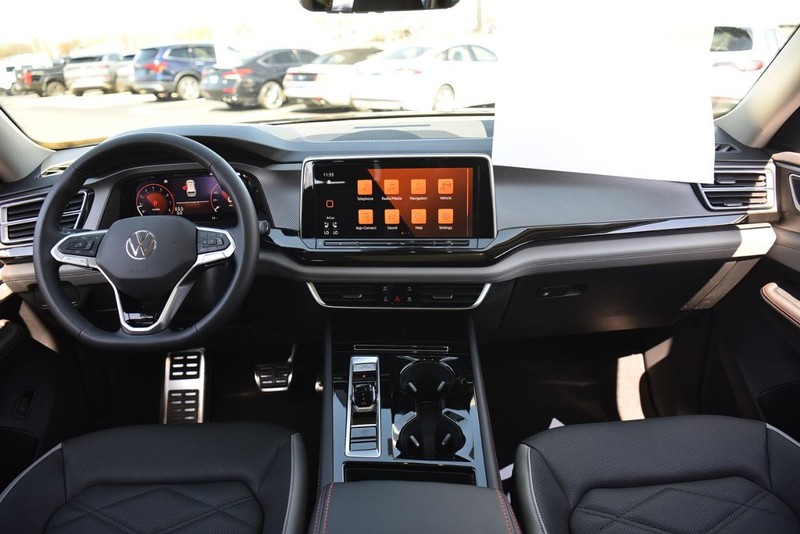 Volkswagen Atlas Vehicle Image 07
