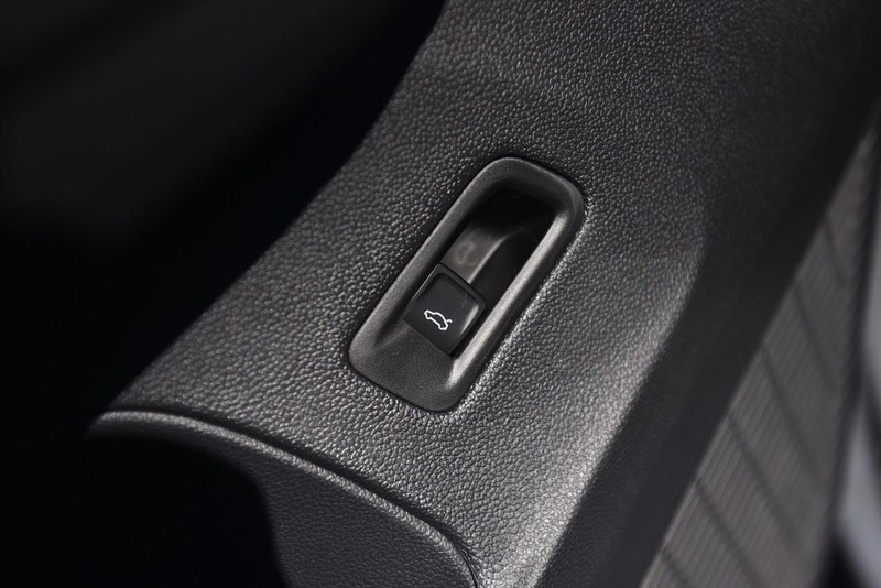 Volkswagen Atlas Vehicle Image 09