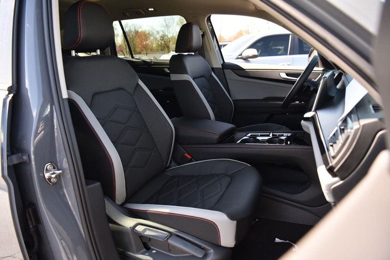 Volkswagen Atlas Vehicle Image 20