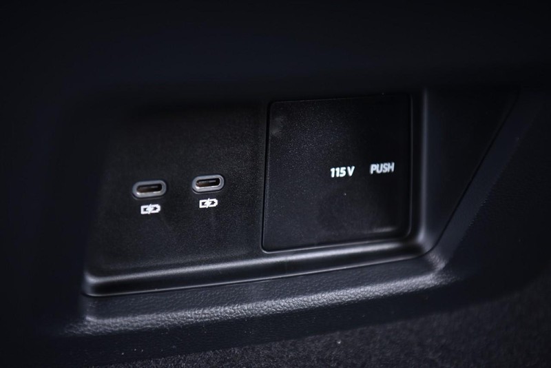 Volkswagen Atlas Vehicle Image 24