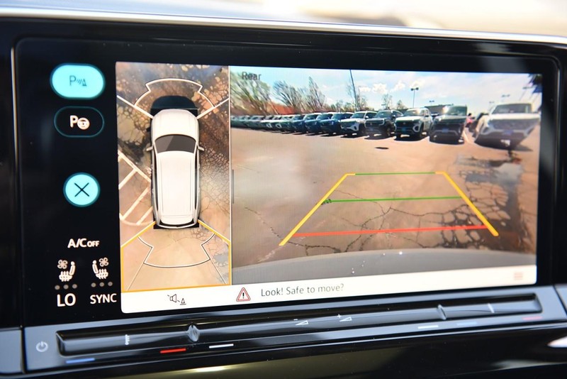 Volkswagen Atlas Vehicle Image 13