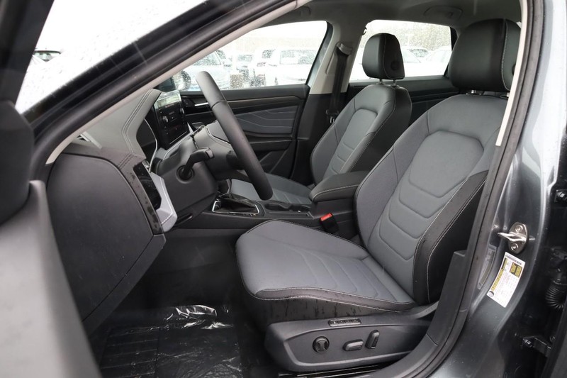 Volkswagen Jetta Vehicle Image 08