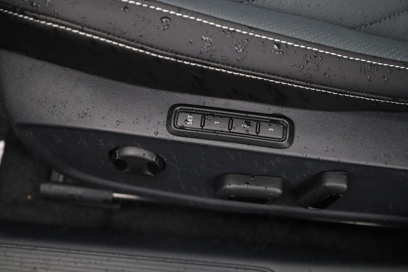 Volkswagen Jetta Vehicle Image 10