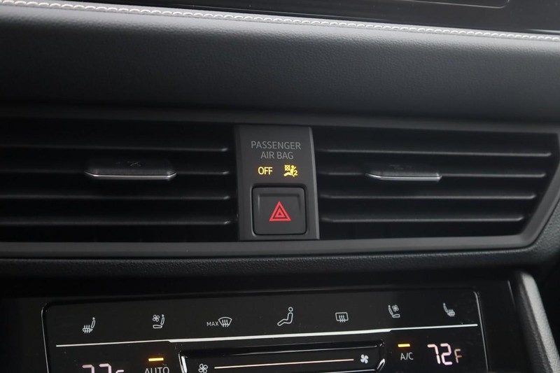 Volkswagen Jetta Vehicle Image 15