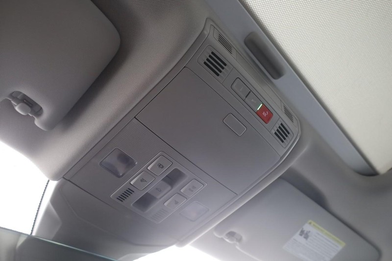 Volkswagen Jetta Vehicle Image 19