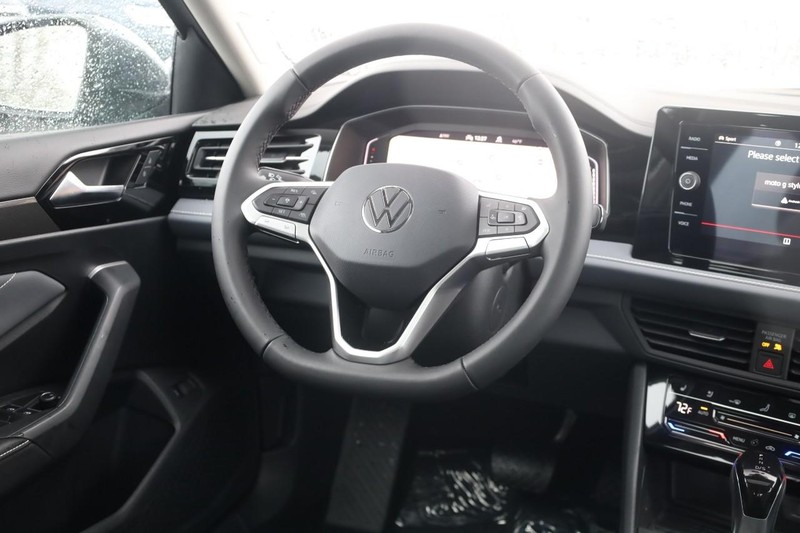 Volkswagen Jetta Vehicle Image 26