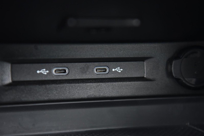 Volkswagen Tiguan Vehicle Image 15
