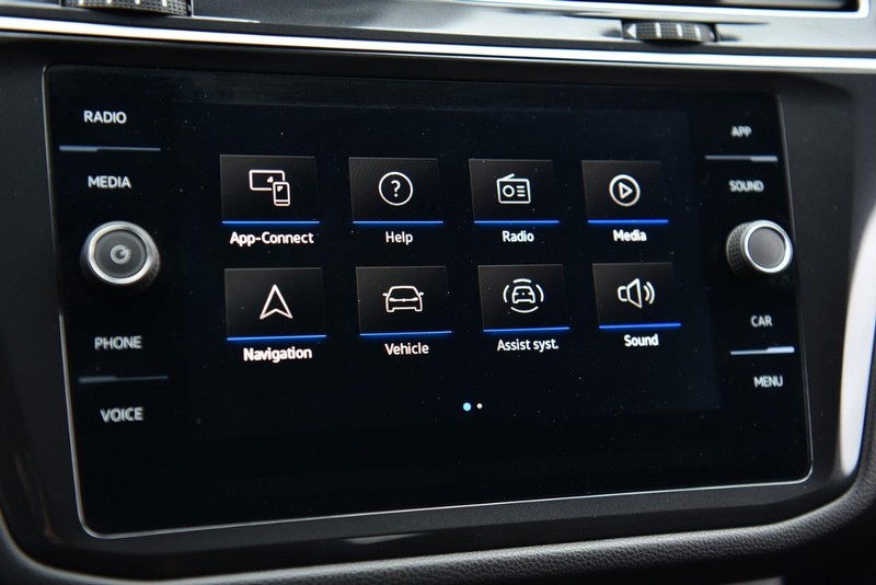 Volkswagen Tiguan Vehicle Image 19