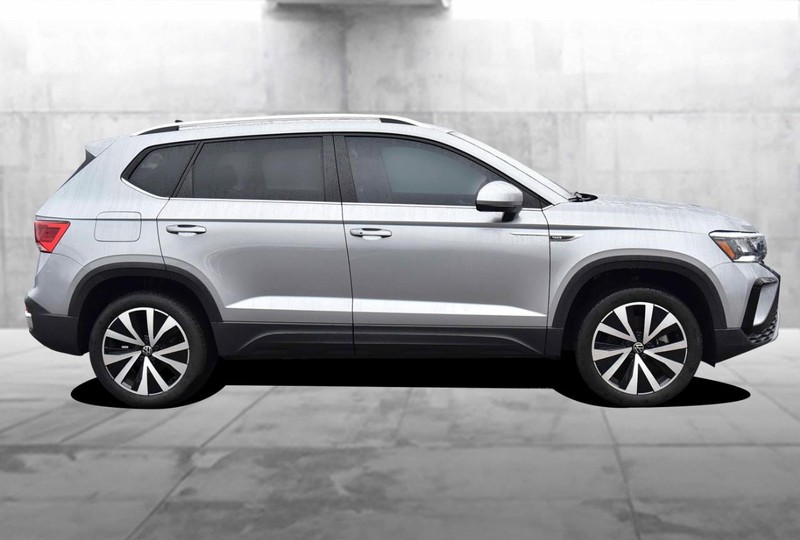 Volkswagen Taos Vehicle Image 05