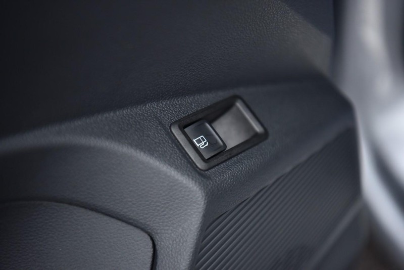 Volkswagen Taos Vehicle Image 09