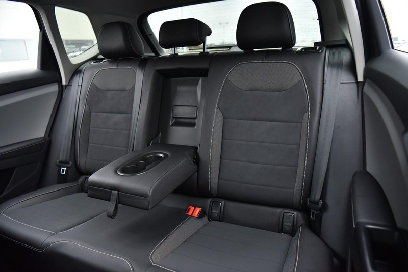 Volkswagen Taos Vehicle Image 23