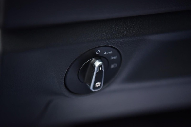 Volkswagen Jetta Vehicle Image 11