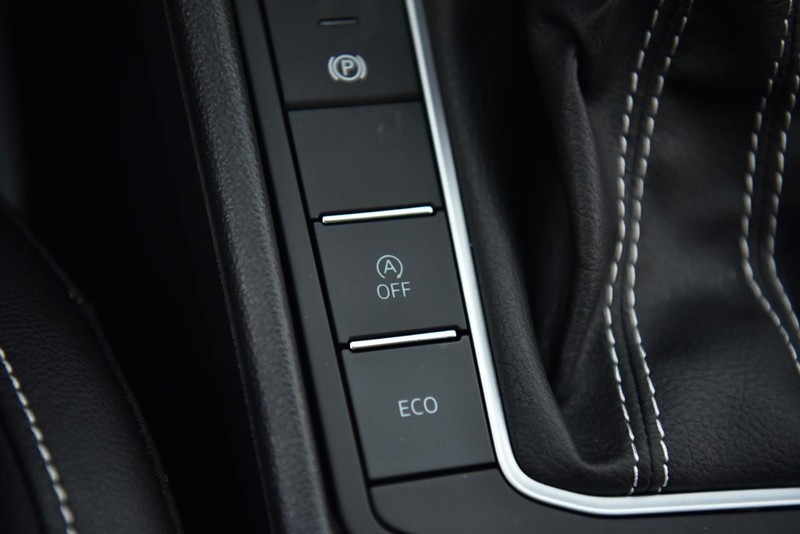 Volkswagen Jetta Vehicle Image 17
