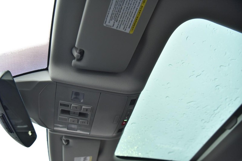 Volkswagen Jetta Vehicle Image 22