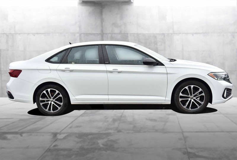 Volkswagen Jetta Vehicle Image 05