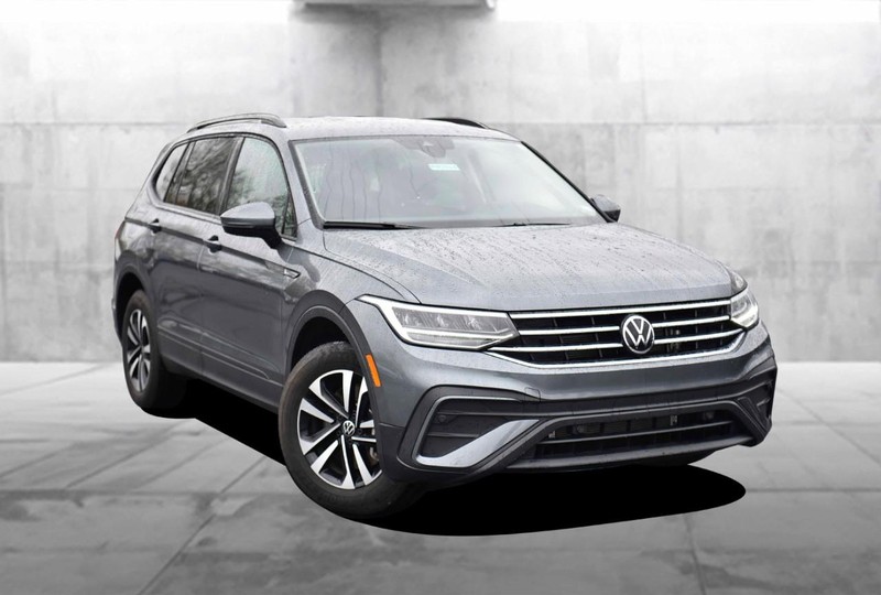 Volkswagen Tiguan Vehicle Image 02