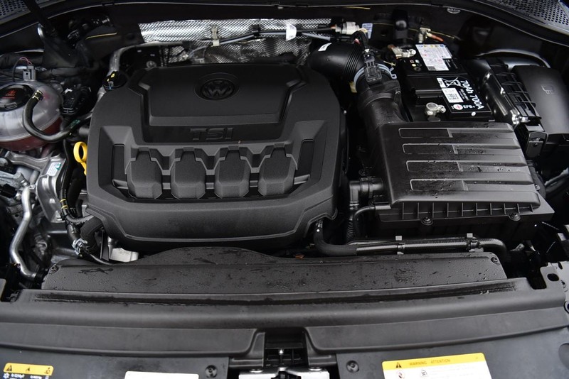 Volkswagen Tiguan Vehicle Image 25