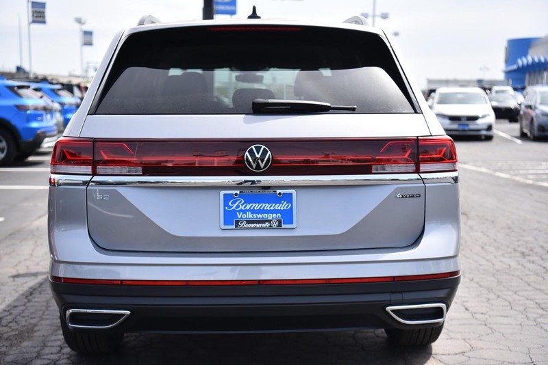 Volkswagen Atlas Vehicle Image 06