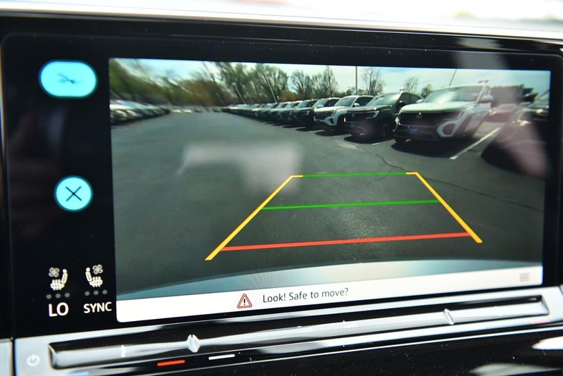 Volkswagen Atlas Vehicle Image 13