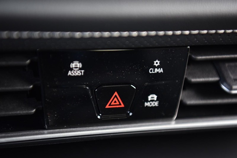 Volkswagen Atlas Vehicle Image 14