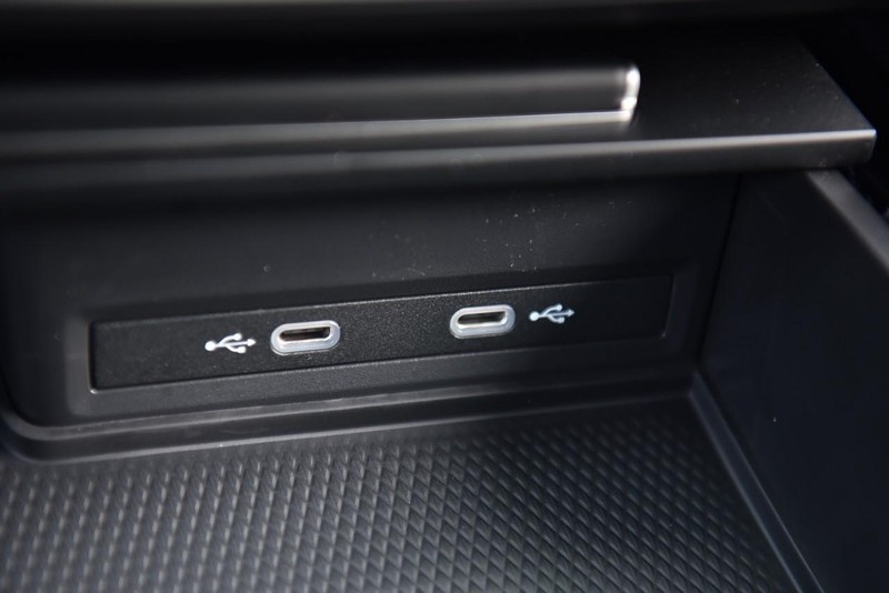 Volkswagen Atlas Vehicle Image 15