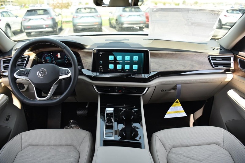 Volkswagen Atlas Vehicle Image 07