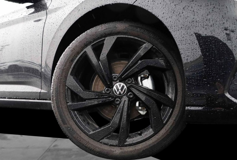 Volkswagen Jetta Vehicle Image 03