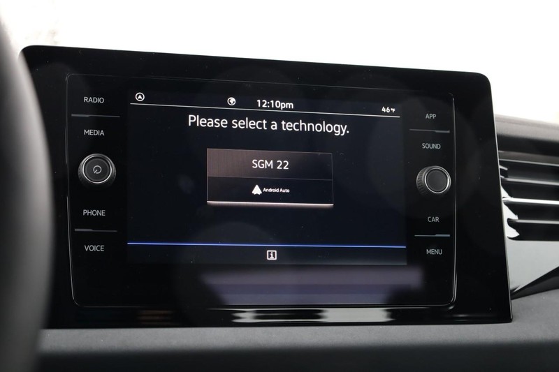 Volkswagen Jetta Vehicle Image 11