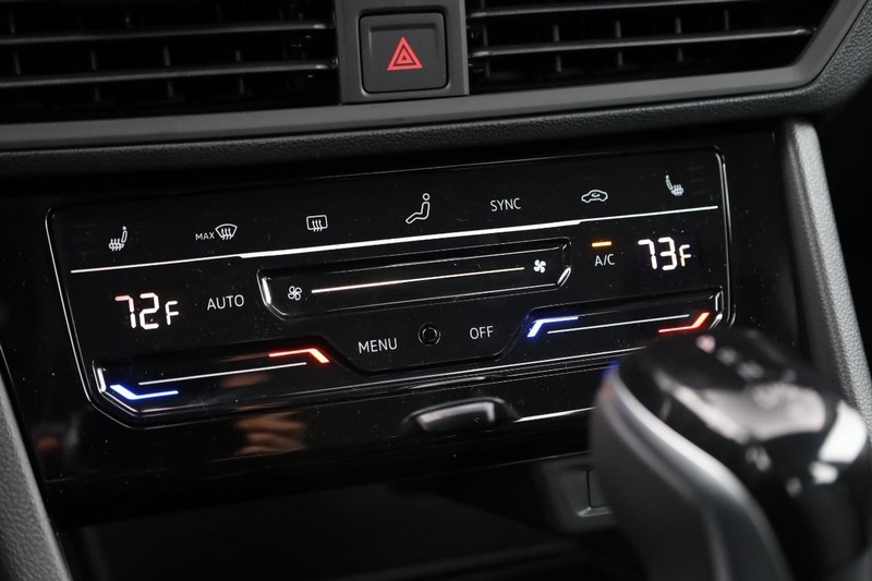Volkswagen Jetta Vehicle Image 13