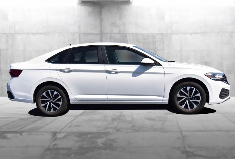 Volkswagen Jetta Vehicle Image 05