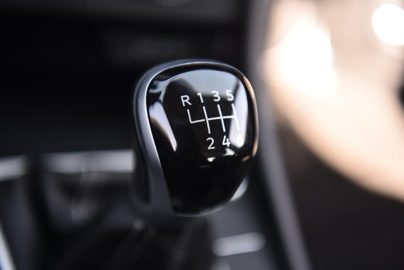 Volkswagen Jetta Vehicle Image 16
