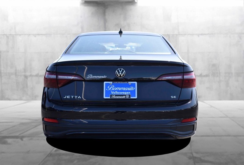 Volkswagen Jetta Vehicle Image 06