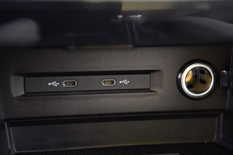 Volkswagen Taos Vehicle Image 15